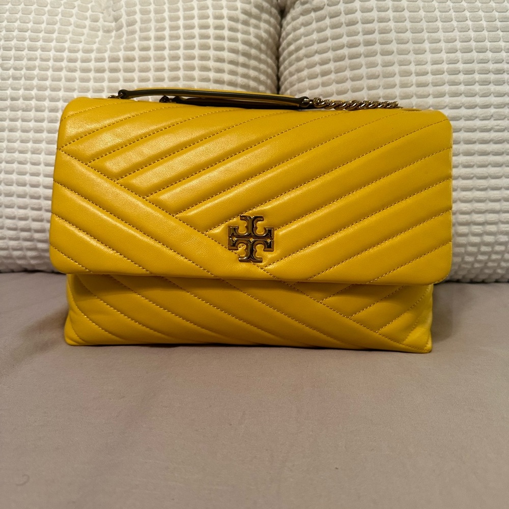 Tory Burch Large Kira Chevron Convertible Leather Shoulder Bag